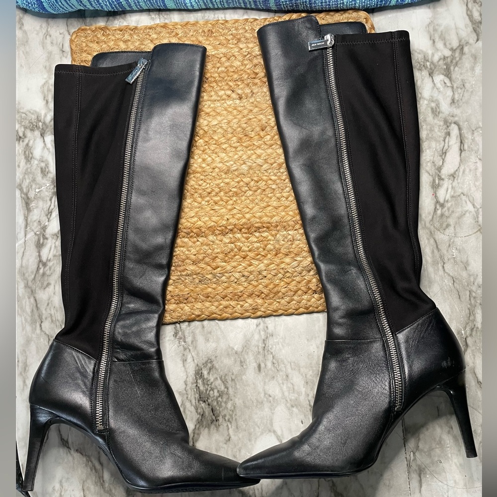 Michael Kors Dorothy Flex Stretch Leather Boots (Size 7.5)